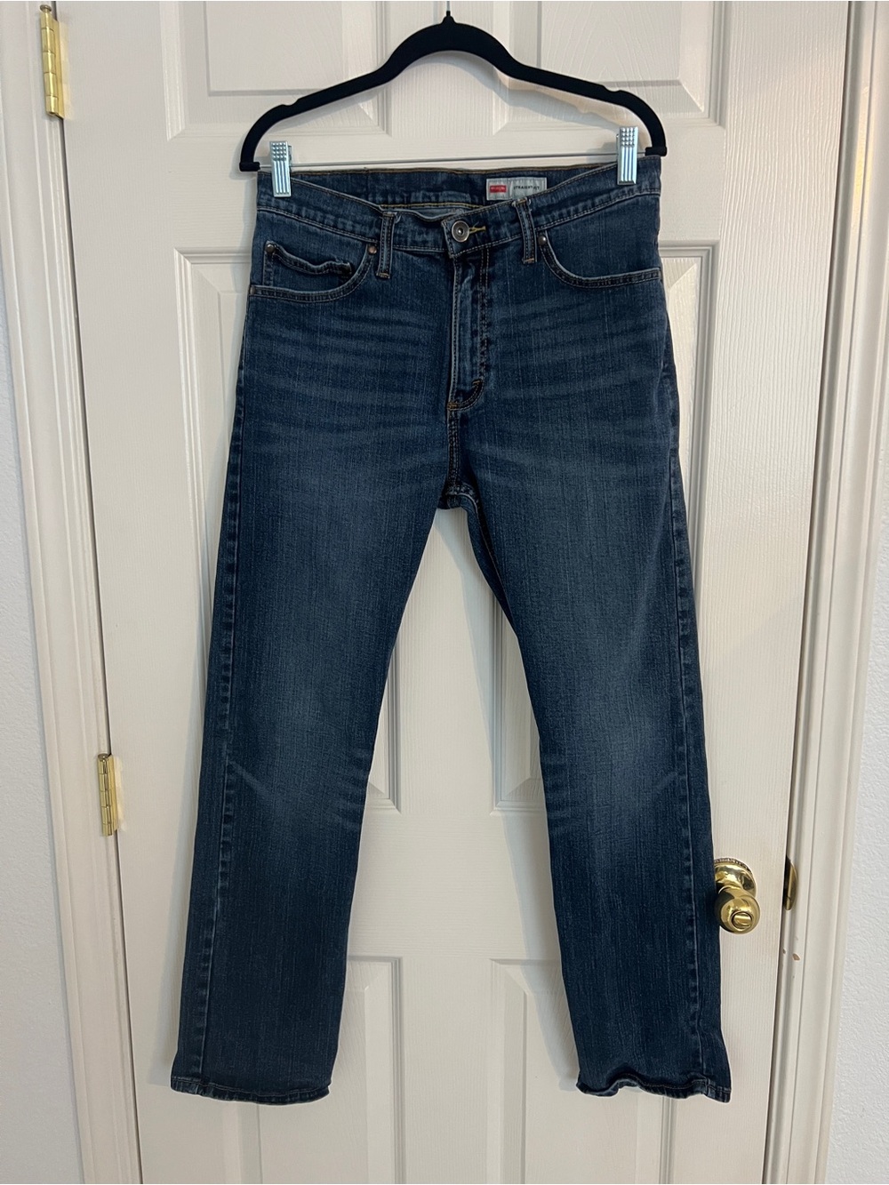 Wrangler Straight Fit Medium Wash Classic Denim Jeans Men's 30x30
